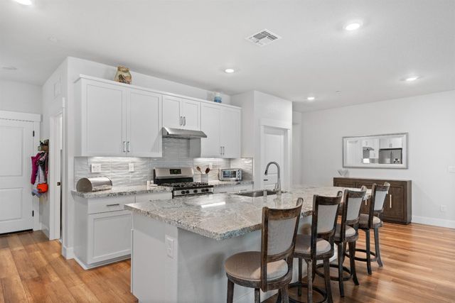 3239 Highgate Terrace Loop, Folsom, CA 95630