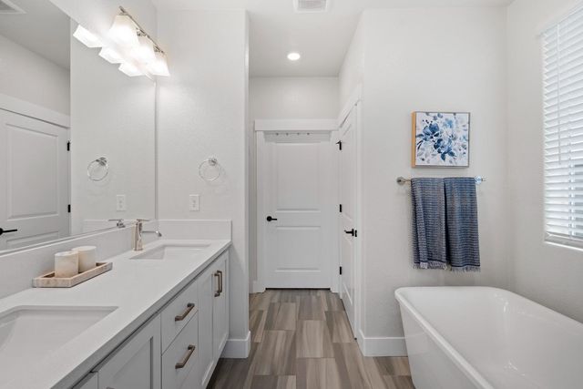 3239 Highgate Terrace Loop, Folsom, CA 95630