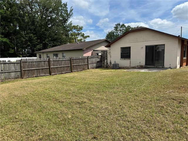 701 KINGS COVE COURT, Orlando, FL 32807