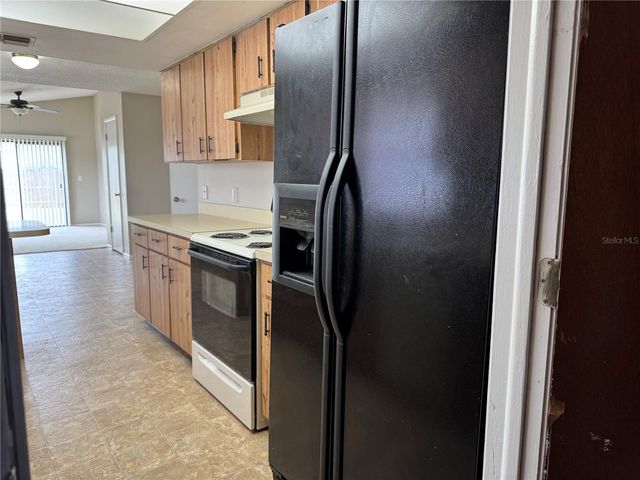 701 KINGS COVE COURT, Orlando, FL 32807