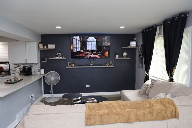 446 W 107th Street, Chicago, IL 60628