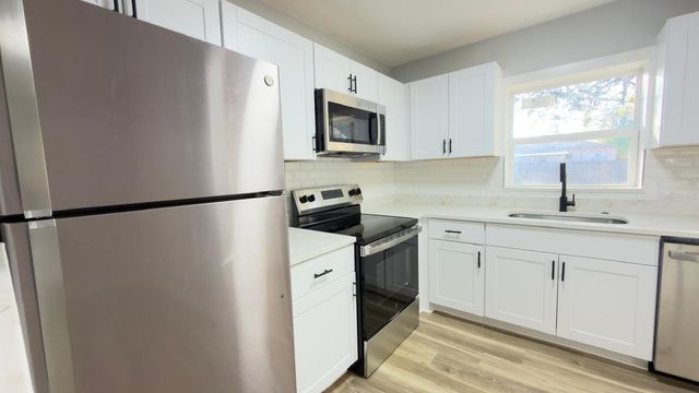 2402 STEVENS AVENUE, Sanford, FL 32771