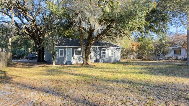 2402 STEVENS AVENUE, Sanford, FL 32771