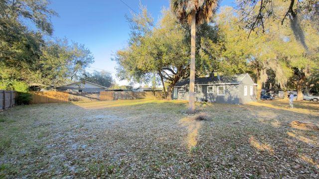 2402 STEVENS AVENUE, Sanford, FL 32771