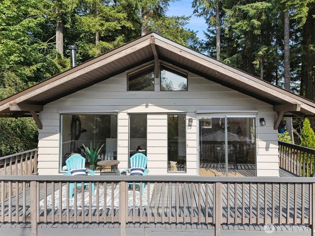 4445 SE Firmont Drive, Port Orchard, WA 98367