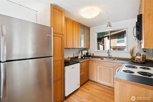 4445 SE Firmont Drive, Port Orchard, WA 98367