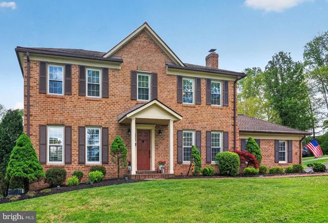 2935 MILLER HEIGHTS RD, Oakton, VA 22124