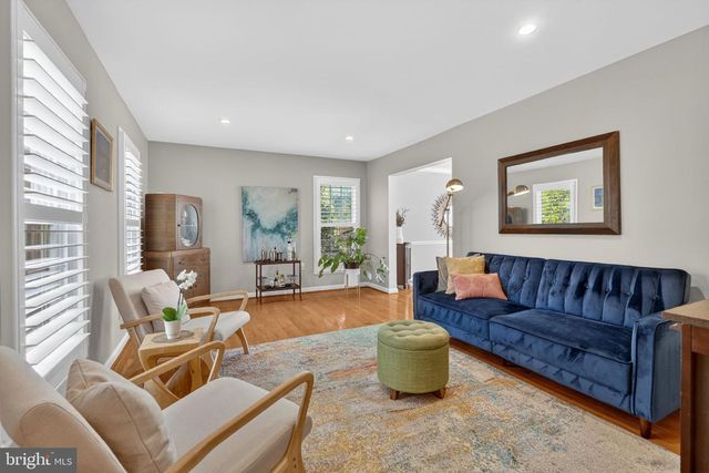 2935 MILLER HEIGHTS RD, Oakton, VA 22124