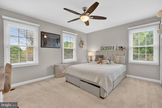 2935 MILLER HEIGHTS RD, Oakton, VA 22124