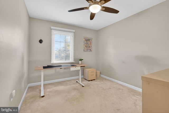 2935 MILLER HEIGHTS RD, Oakton, VA 22124