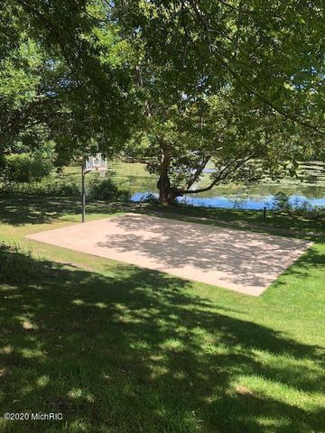 4161 Lake Terrace Drive, Kalamazoo, MI 49008