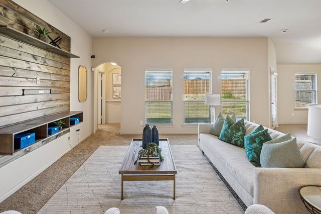 1603 Crescent Oak Street, Wylie, TX 75098