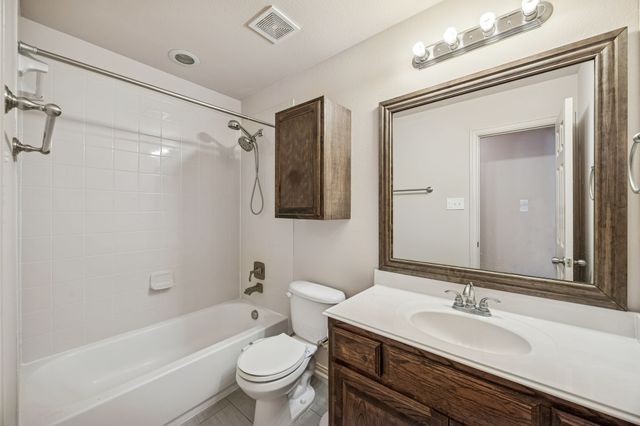 1603 Crescent Oak Street, Wylie, TX 75098