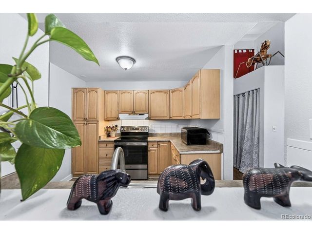 2230 Del Mar Dr, Colorado Springs, CO 80910