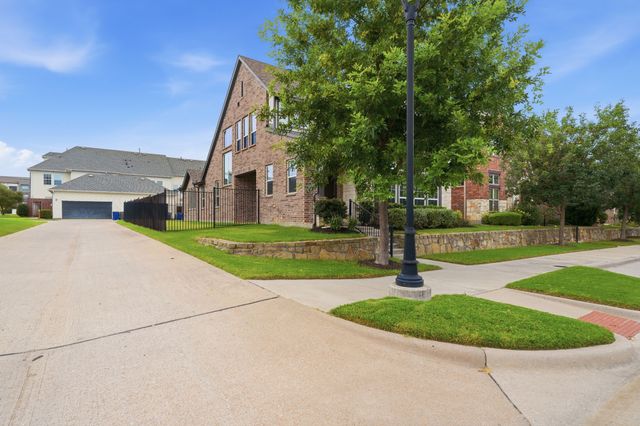 911 Midland Drive, Allen, TX 75013