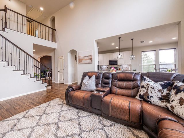 117 Arbor Point DR, Elgin, TX 78621