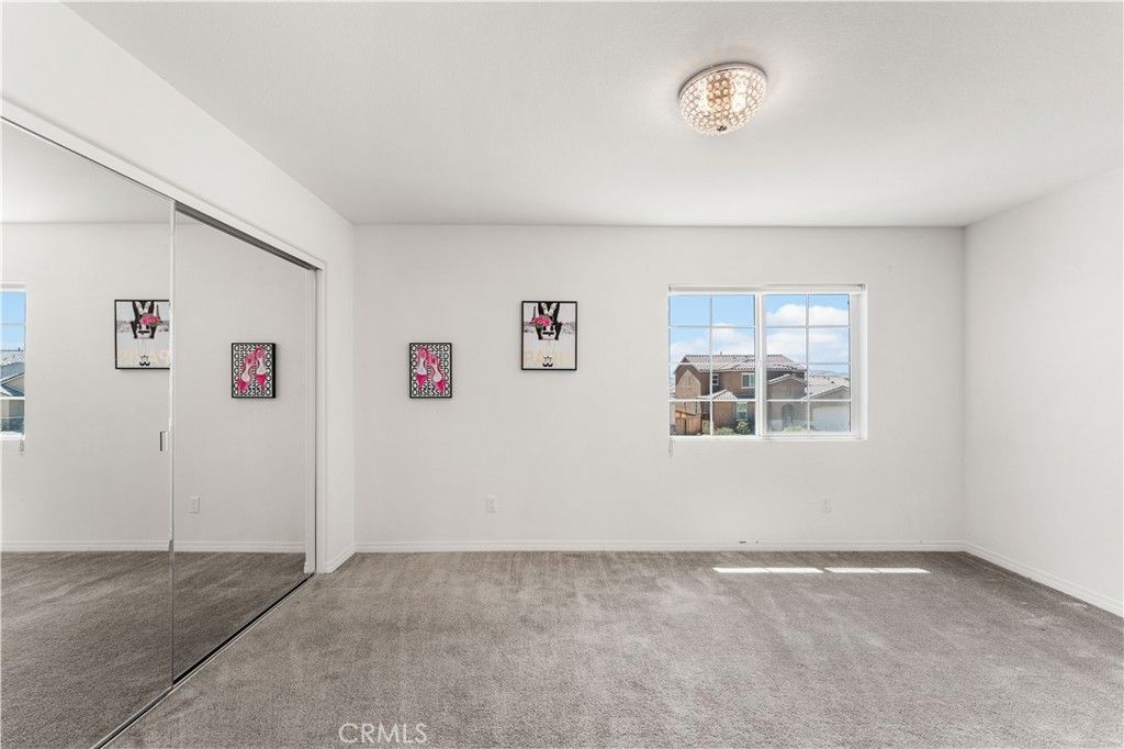 Image 32 of property listing at 2014 Boxwood, Rosamond, CA 93560