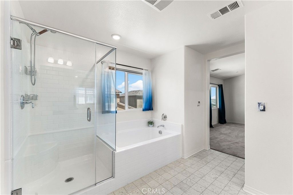 Image 42 of property listing at 2014 Boxwood, Rosamond, CA 93560