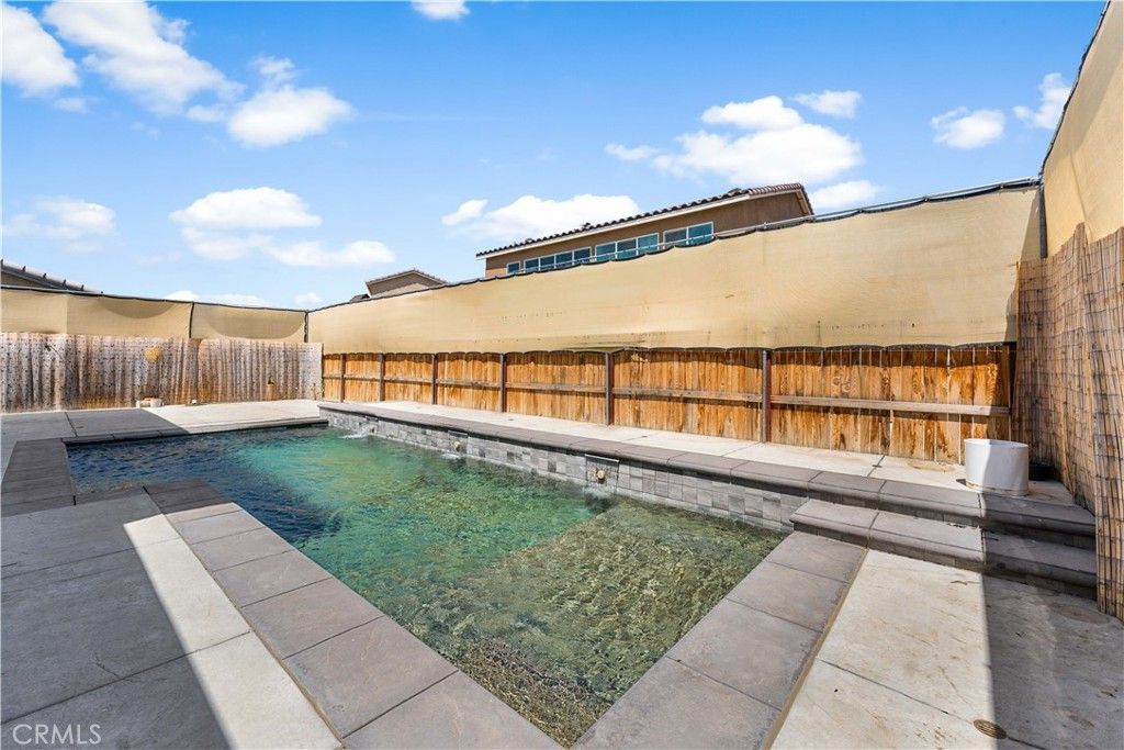 Image 52 of property listing at 2014 Boxwood, Rosamond, CA 93560