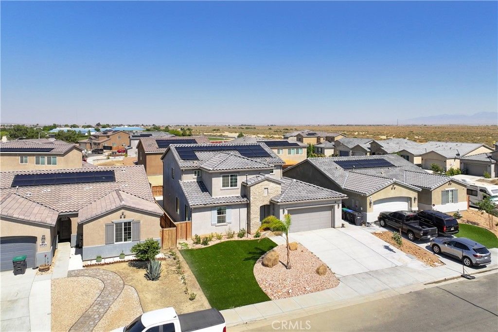 Image 58 of property listing at 2014 Boxwood, Rosamond, CA 93560