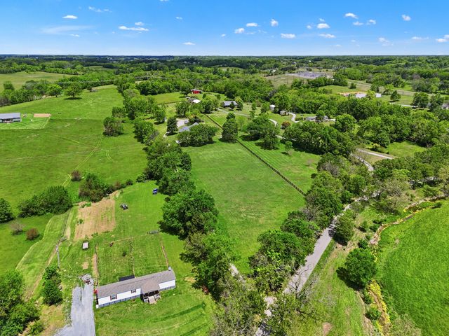 1478 Donaldson Road, Winchester, KY 40391
