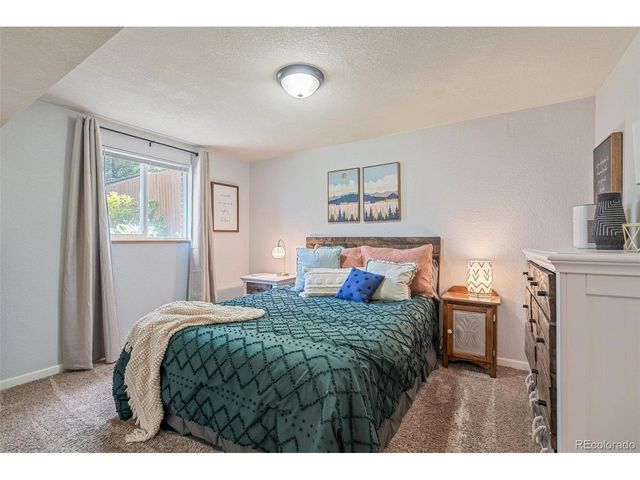 6691 Quay Ct, Arvada, CO 80003
