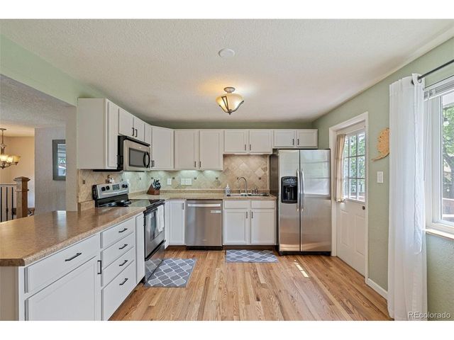 6691 Quay Ct, Arvada, CO 80003