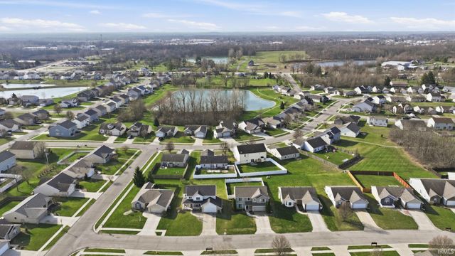 5011 Salt Trail Canyon Pass, Fort Wayne, IN 46808