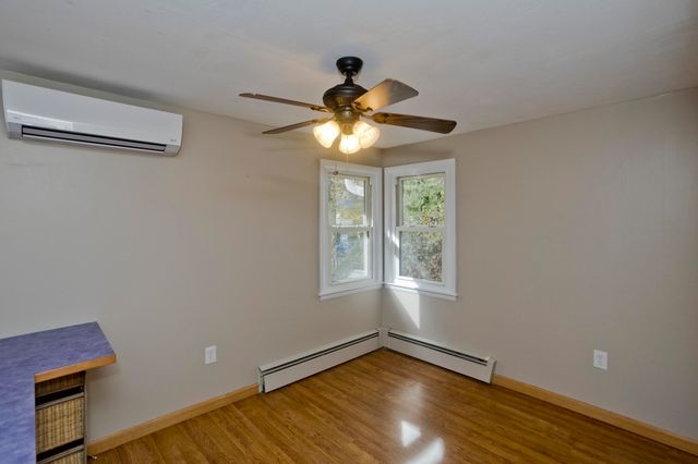34 Geraldine St, Palmer, MA 01069