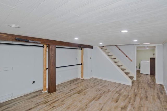34 Geraldine St, Palmer, MA 01069