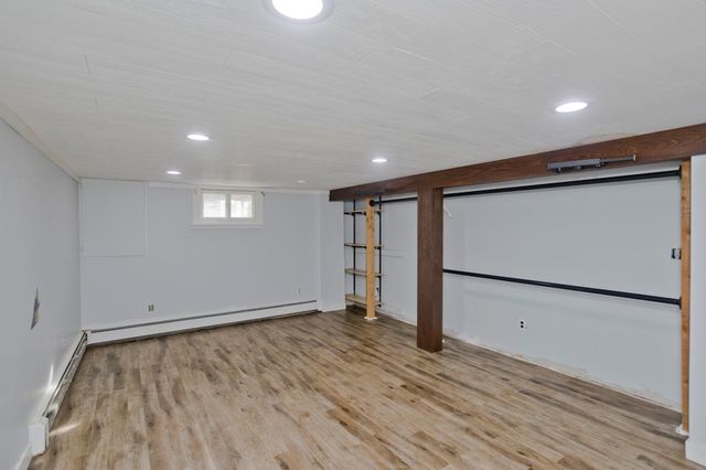 34 Geraldine St, Palmer, MA 01069