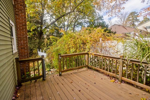 34 Geraldine St, Palmer, MA 01069