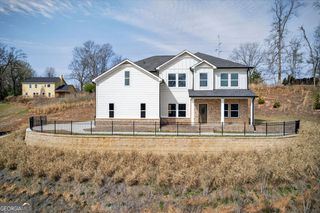 1226 Bloomsbury Lane, Gainesville, GA 30501