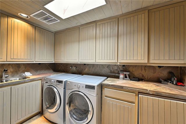 1244 N Summit, Santa Fe, NM 87501