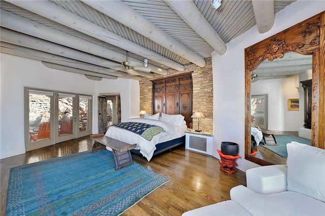 1244 N Summit, Santa Fe, NM 87501