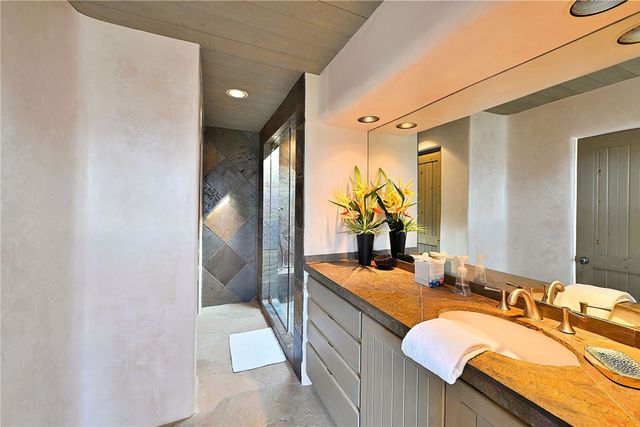 1244 N Summit, Santa Fe, NM 87501