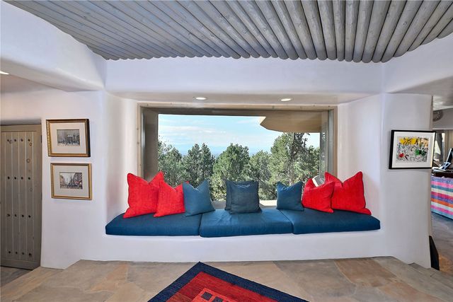 1244 N Summit, Santa Fe, NM 87501