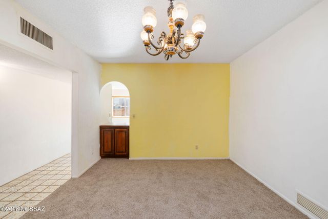 3770 N Knollwood Circle, Tucson, AZ 85750