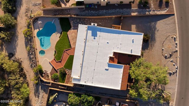 3770 N Knollwood Circle, Tucson, AZ 85750