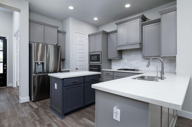 17155 Crimson Crest Drive, Conroe, TX 77302