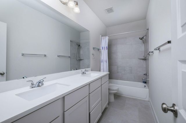 17155 Crimson Crest Drive, Conroe, TX 77302