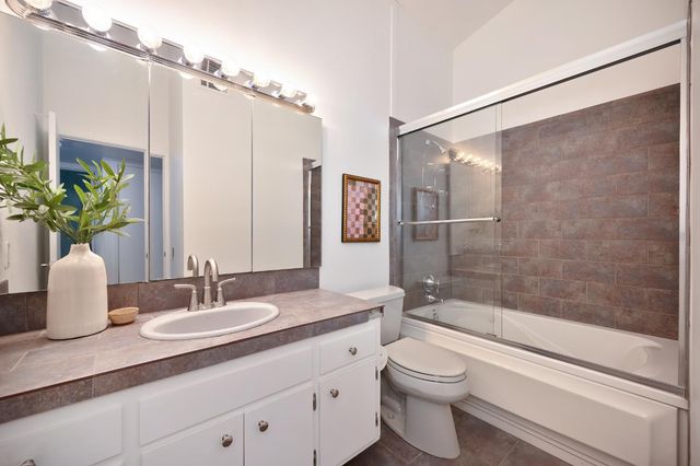 2028 Clearfield Way, Carmichael, CA 95608