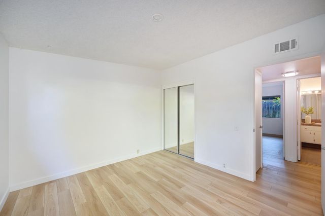 2028 Clearfield Way, Carmichael, CA 95608