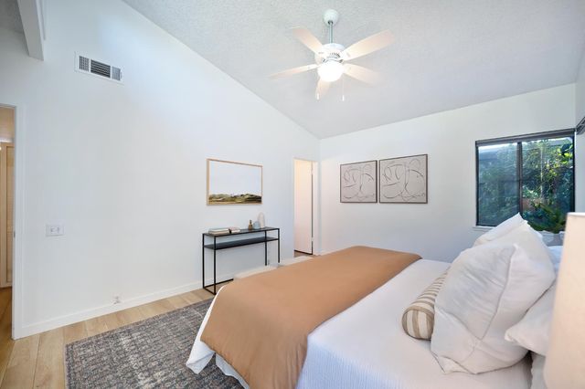 2028 Clearfield Way, Carmichael, CA 95608