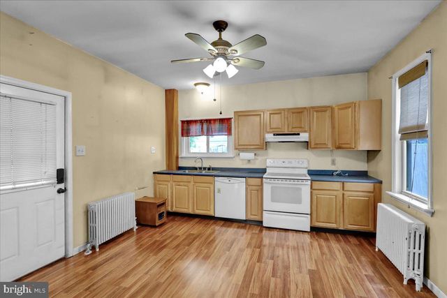 51 S MILLER ST, Reading, PA 19607
