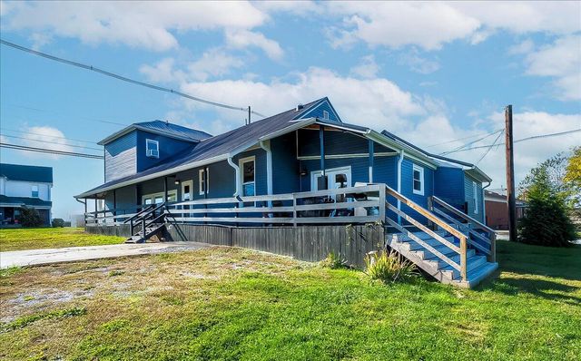 221 E Woodford Street, Lawrenceburg, KY 40342