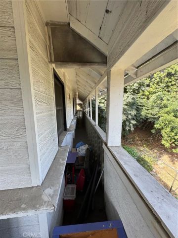 1566 Rollins, Los Angeles, CA 90063