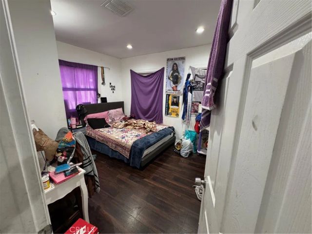 1566 Rollins, Los Angeles, CA 90063