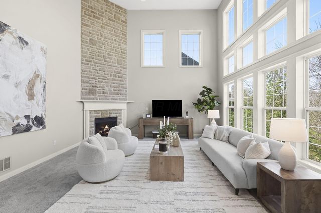 3203 Mccammon Chase Drive, Lewis Center, OH 43035