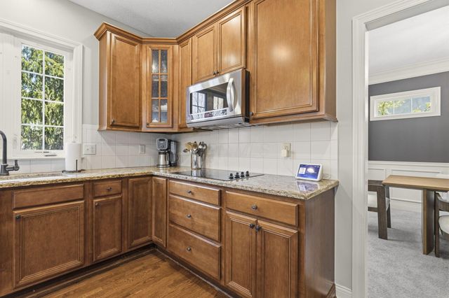 3203 Mccammon Chase Drive, Lewis Center, OH 43035